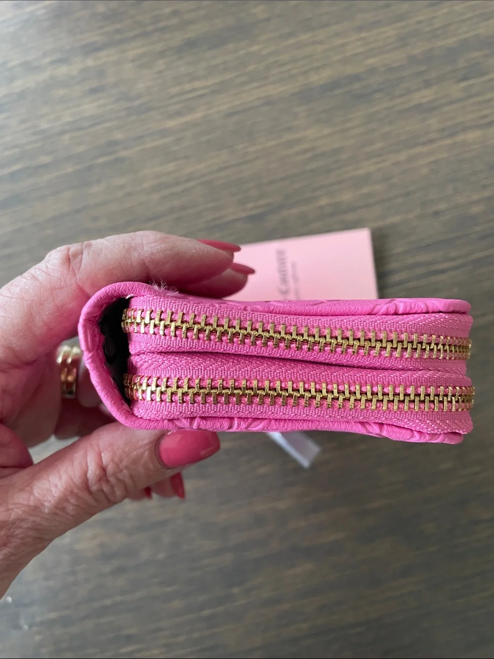 JUICY COUTURE “GOOD TIMES” MEDIUM DB. ZIP AROUND WALLET Heart Embossed Hot Pink